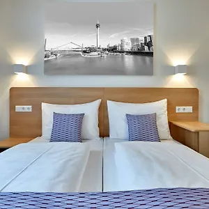 Mcdreams Duesseldorf-city Tyskland
